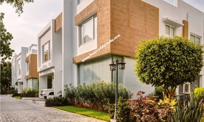 5 BHK Villa for Sale in Neelankarai